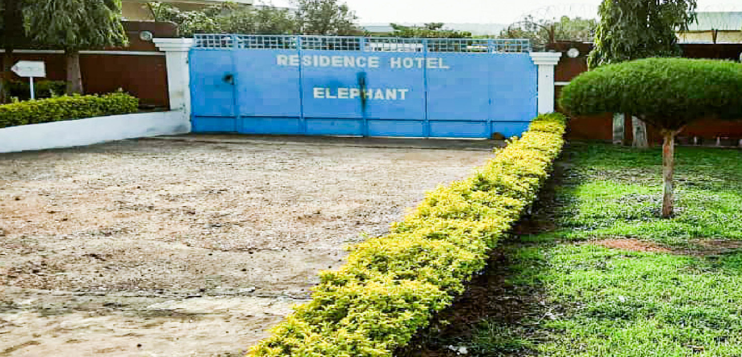 HOTEL ELEPHANT