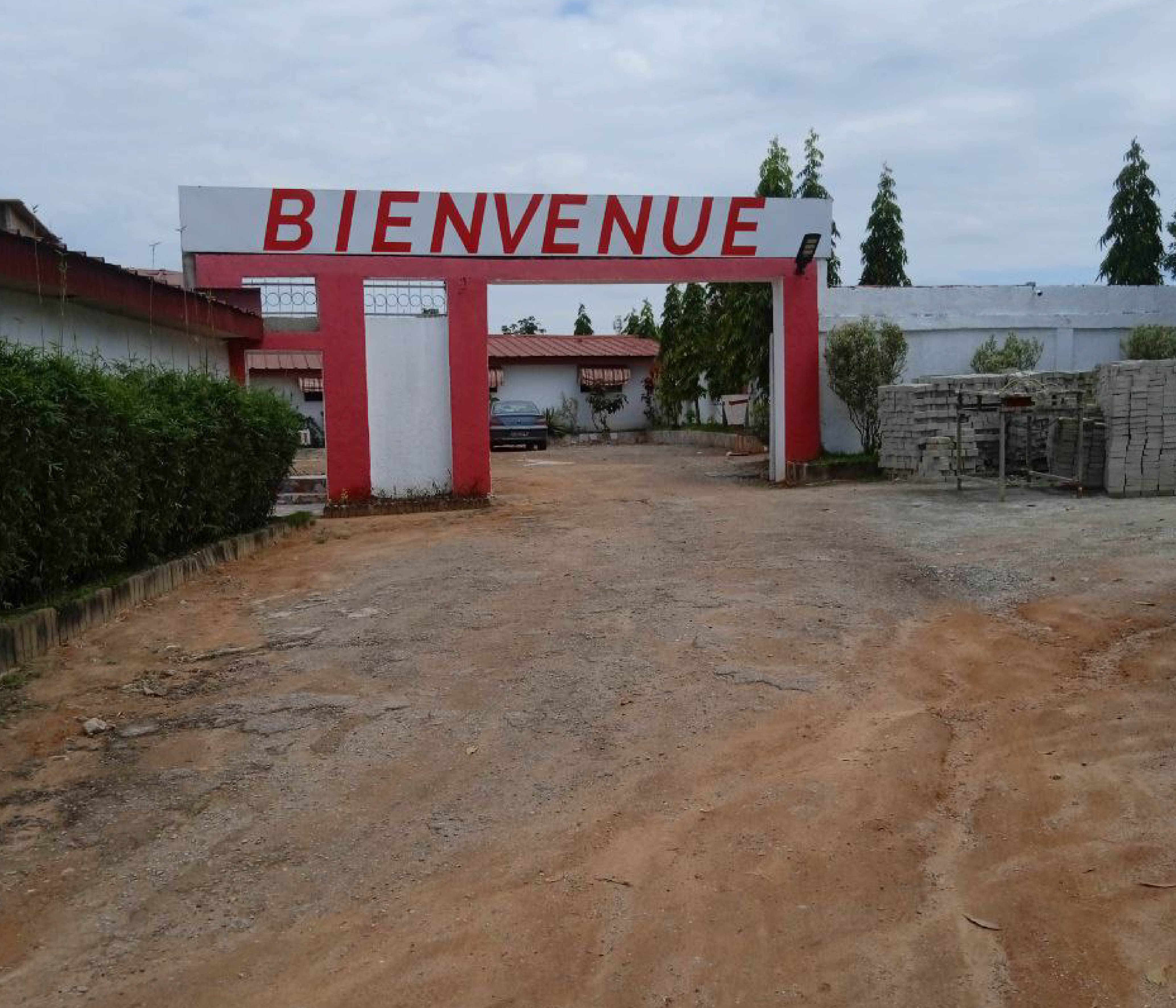 COMPLEXE HOTELIER AMIN