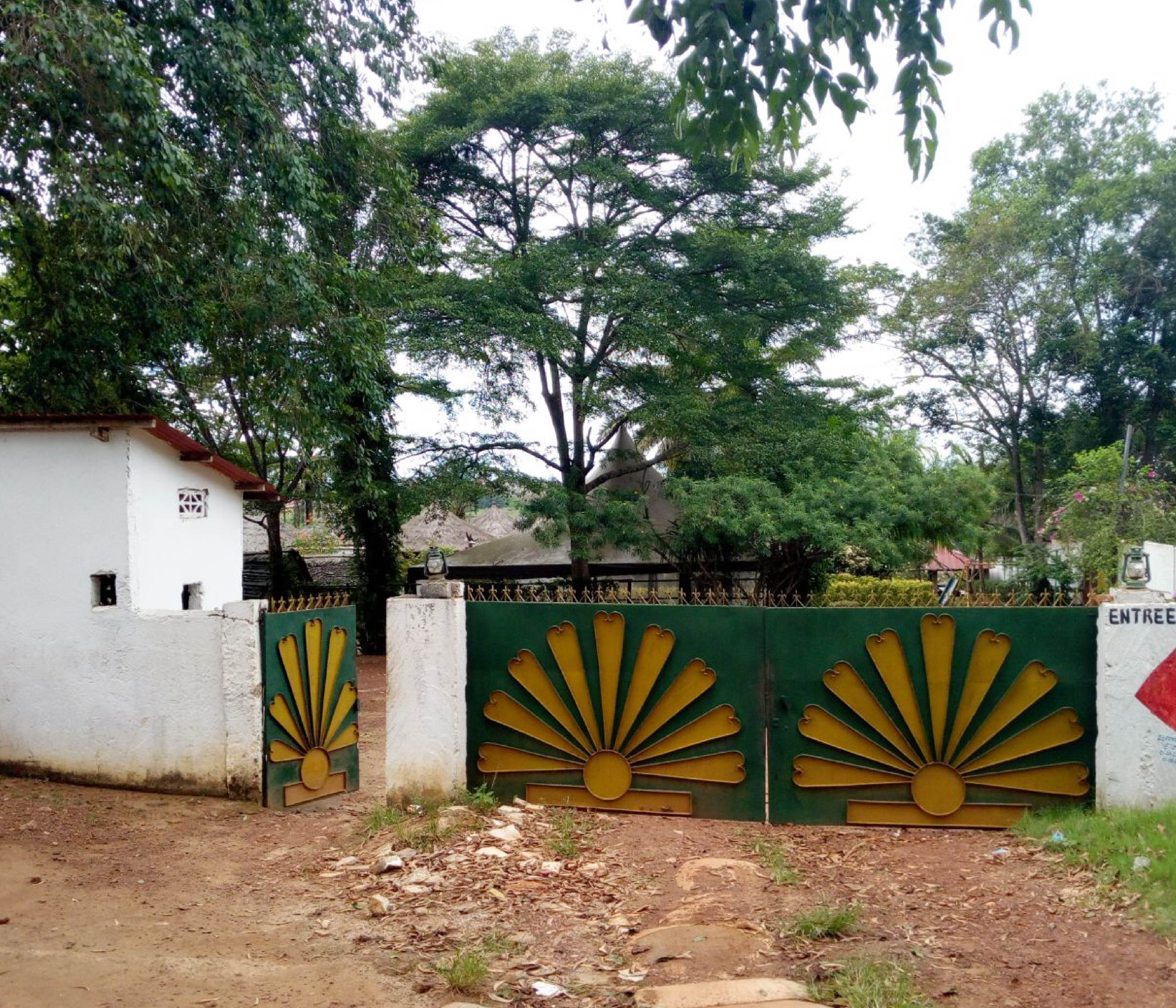 HOTEL RESTAURANT LE RAVIN